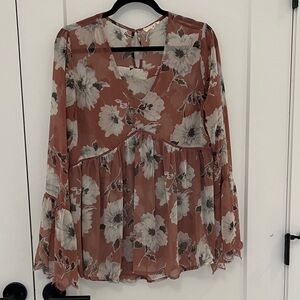 Women’s Boutique Floral Blouse/ Tunic